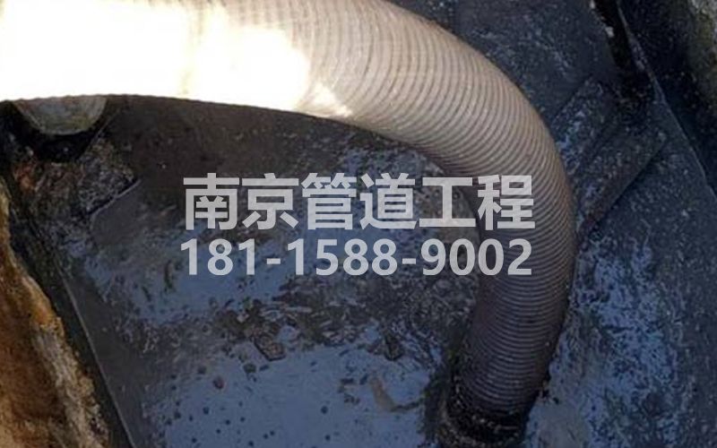 213丽江苑抽粪